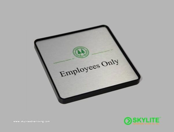 Employee Only Sign Aluminum 1